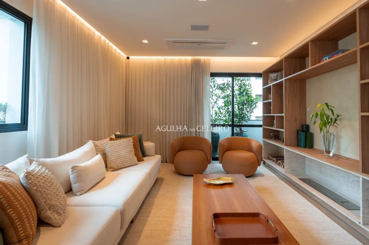 Apartamento recém-reformado com ambientes amplos e muita luz natural no Brooklin – 22951