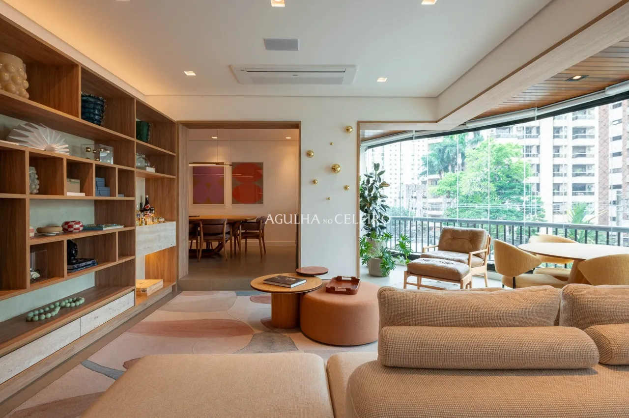 Apartamento recém-reformado com ambientes amplos e muita luz natural no Brooklin – 22951