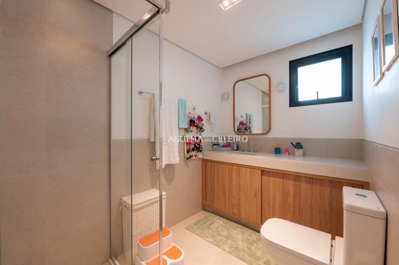 Apartamento recém-reformado com ambientes amplos e muita luz natural no Brooklin – 22951