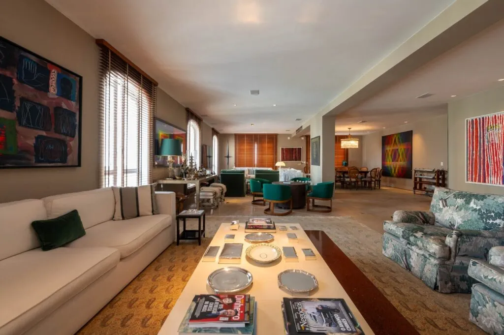 Elegância e sofisticação em um Lindenberg à venda no Jardim América – 22971