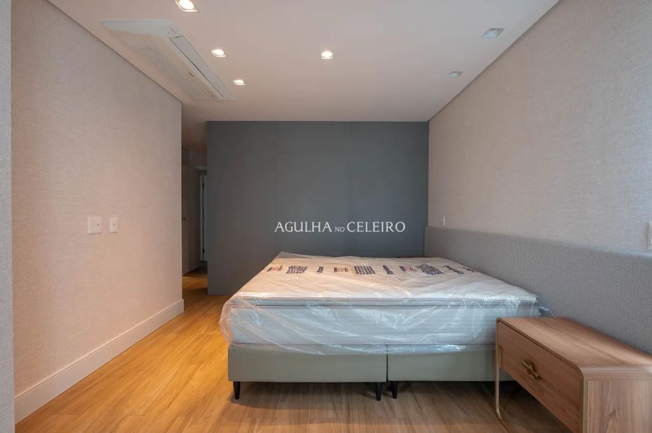 Apartamento impecável, totalmente reformado, mobiliado e equipado, pronto para morar. – 22985