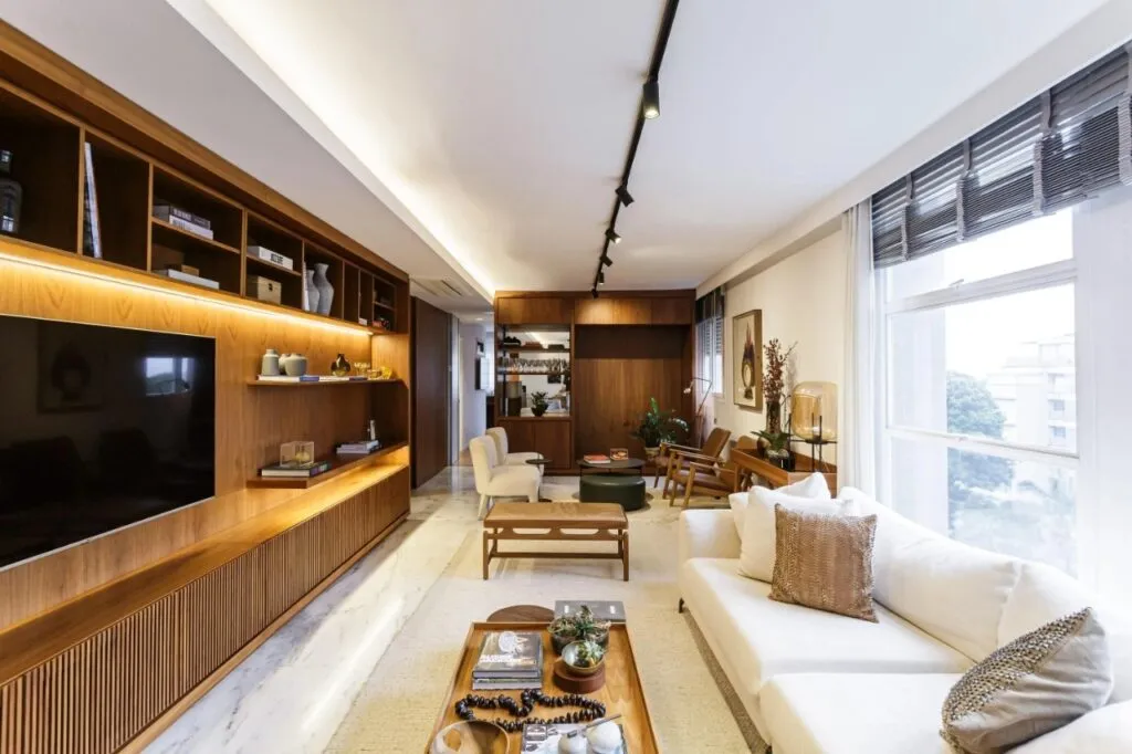 Apartamento reformado com vista livre e planta excepcional. – AP4553