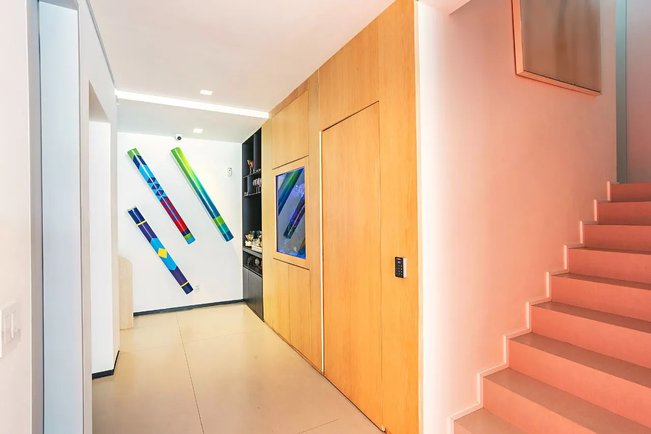 Casa contemporânea com lazer completo próximo ao Parque Ibirapuera – CA0974
