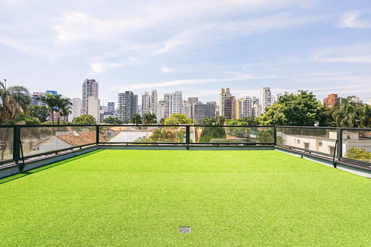 Casa contemporânea com lazer completo próximo ao Parque Ibirapuera – CA0974