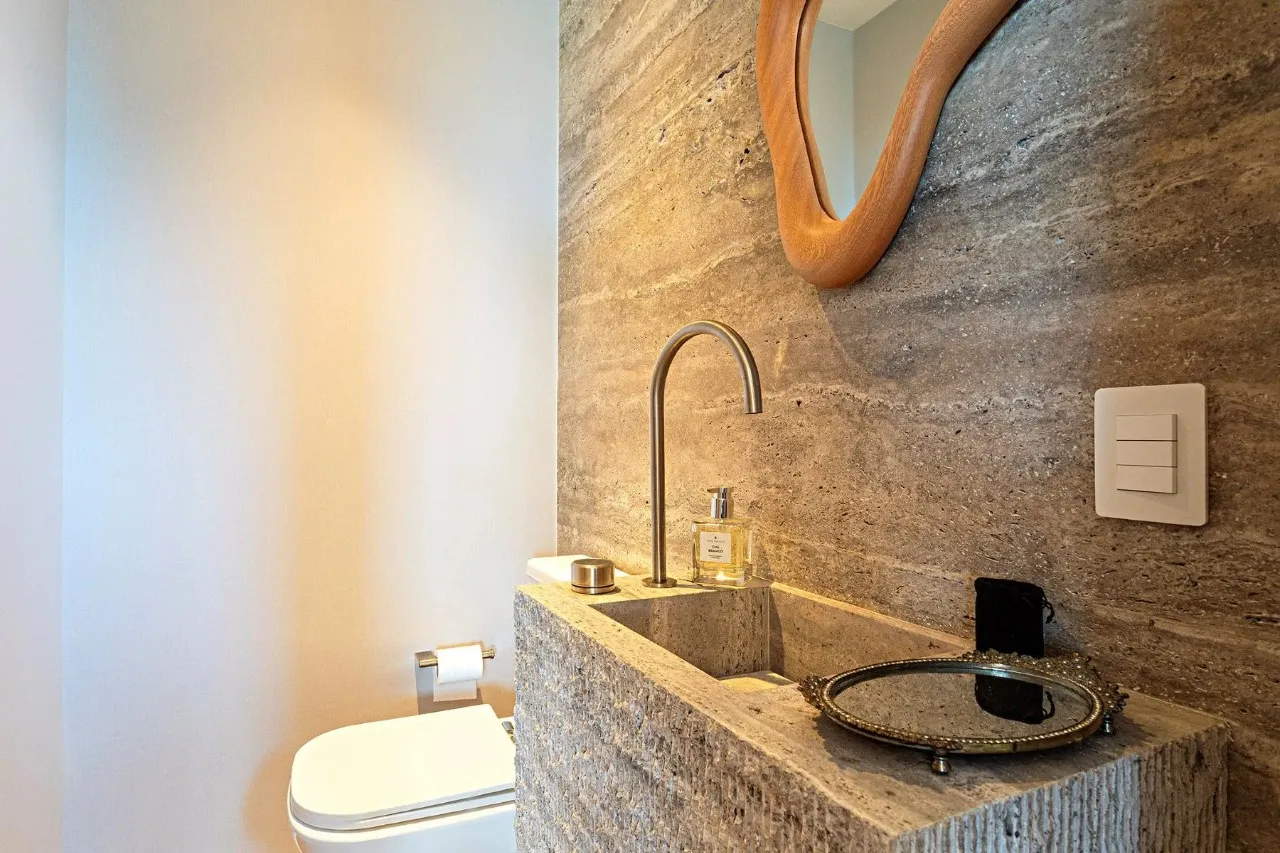 Cobertura duplex com piscina e vista livre no Itaim Bibi – CO0434