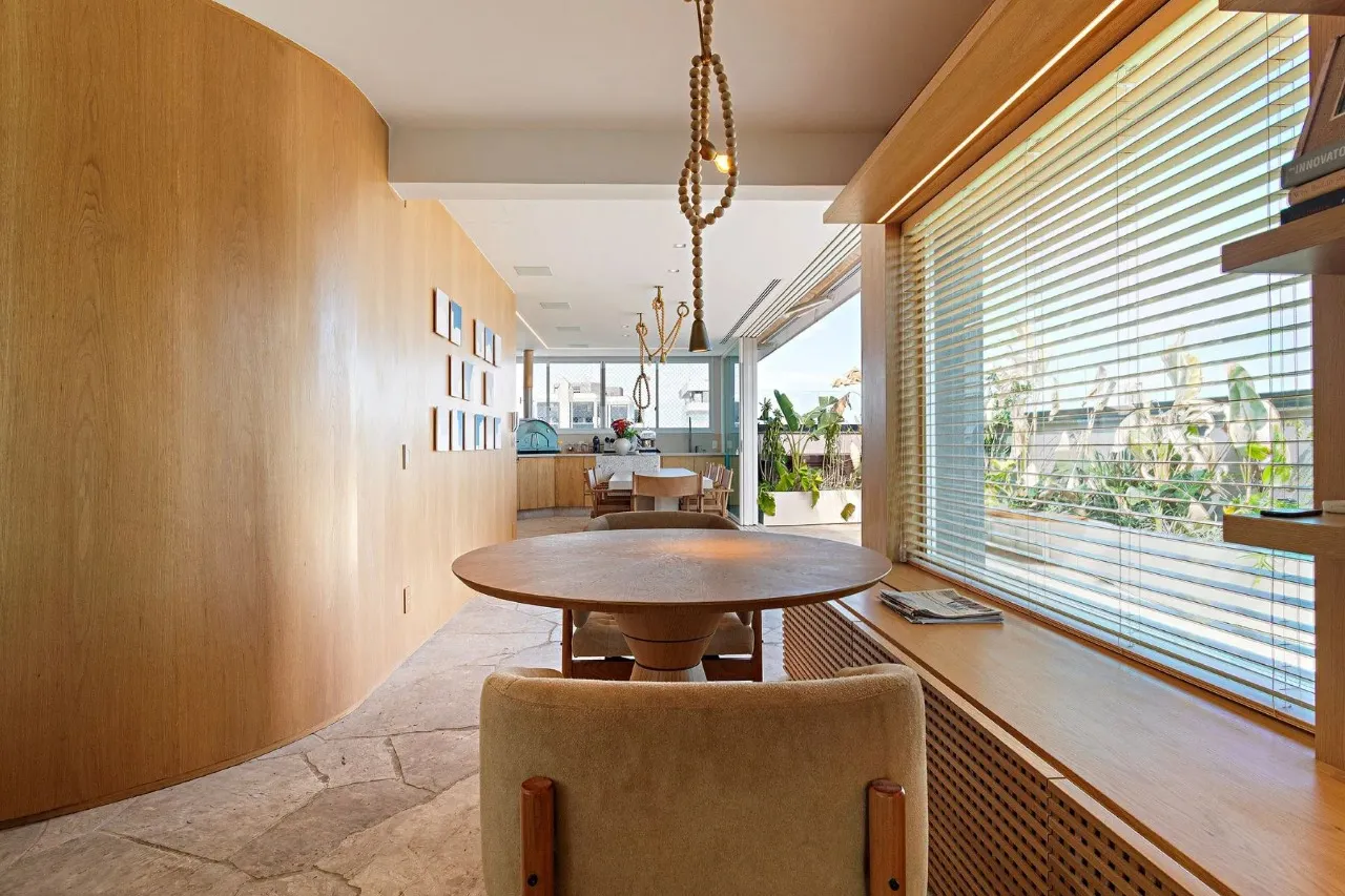 Cobertura duplex com piscina e vista livre no Itaim Bibi – CO0434